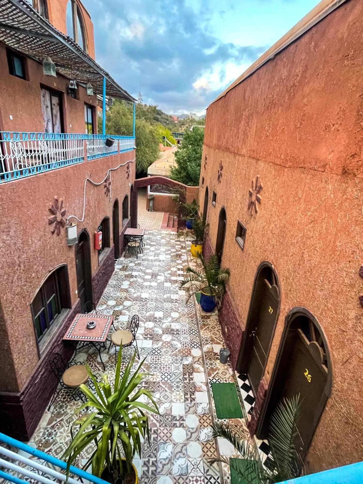 Auberge Le Refuge Aksri Екстериор снимка
